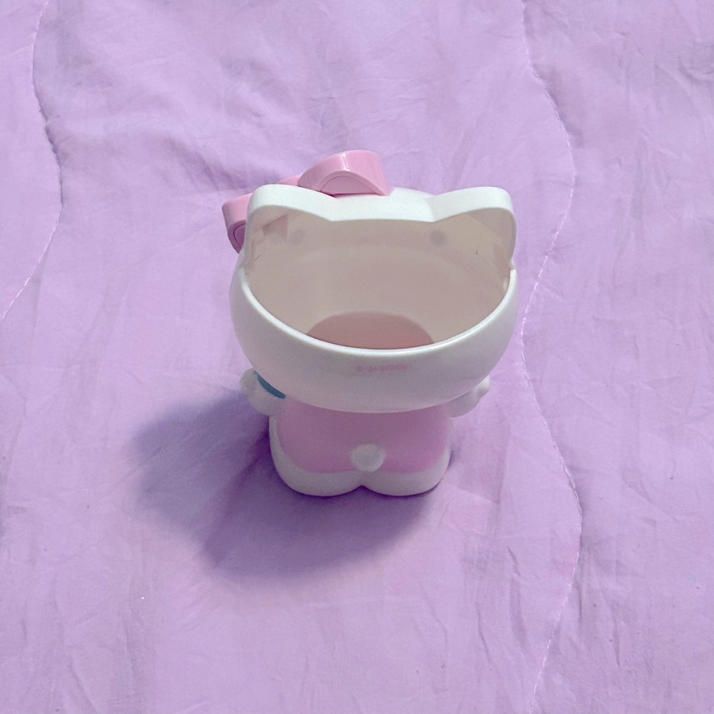 Hello Kitty Holder - Picture 3 of 5